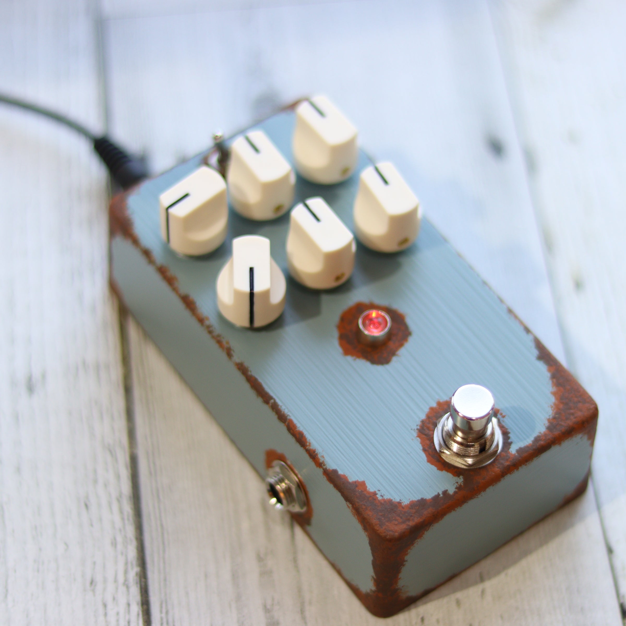 TSV C | Tommy's effects