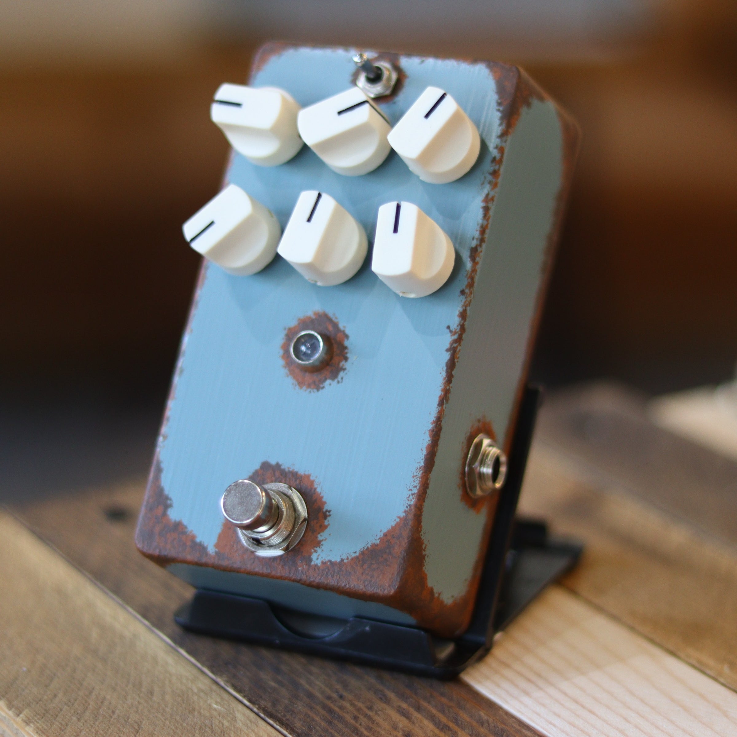 TSV C | Tommy's effects
