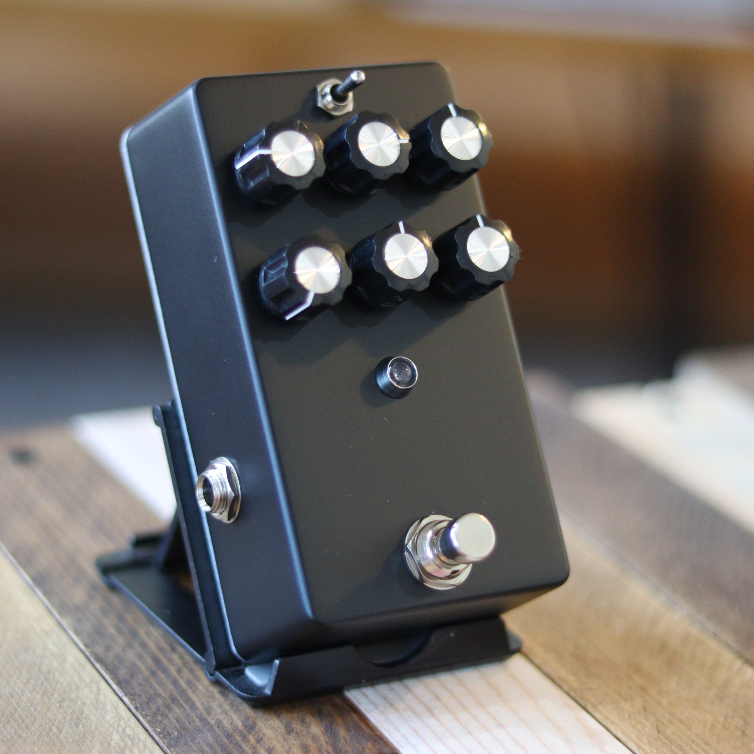 TSV C | Tommy's effects