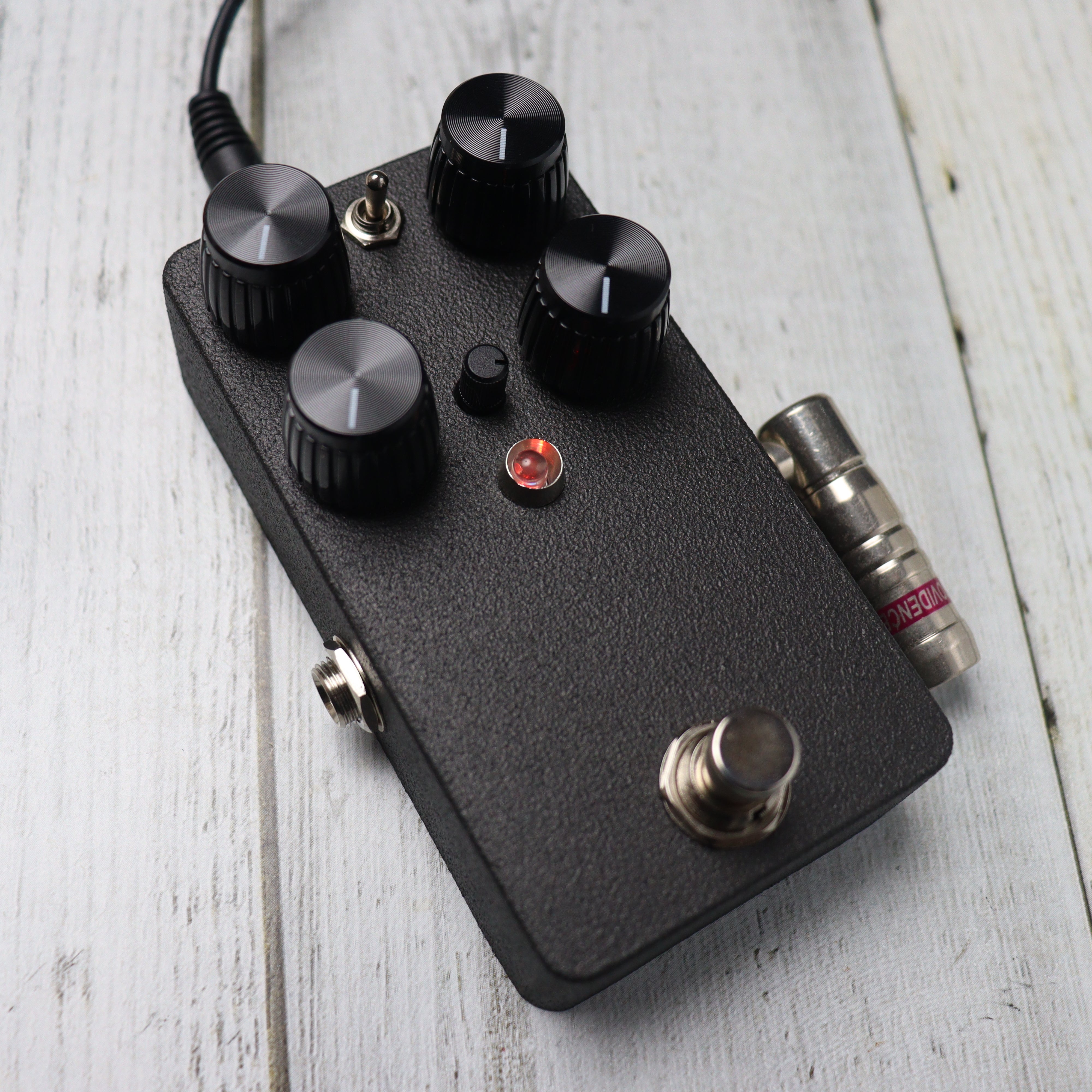 ほぼ未使用品 's effects TSV808 2025年製 ほぼ未使用品 Tommy´s effects TSV808 2025年製