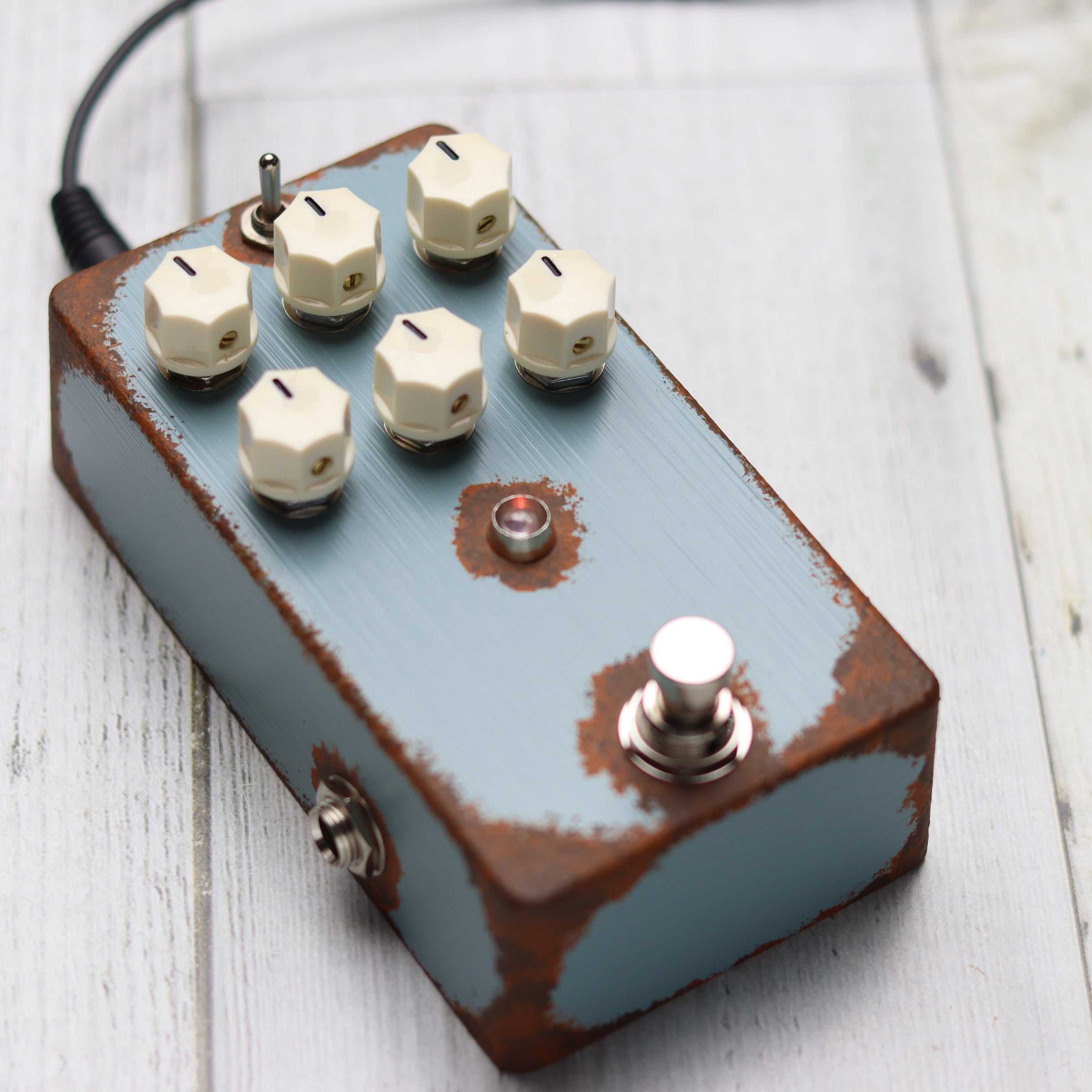 TSV C | Tommy's effects